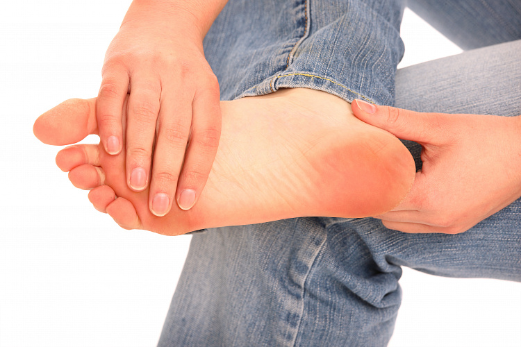 Слабость в ногах
причины, способы диагностики и лечения